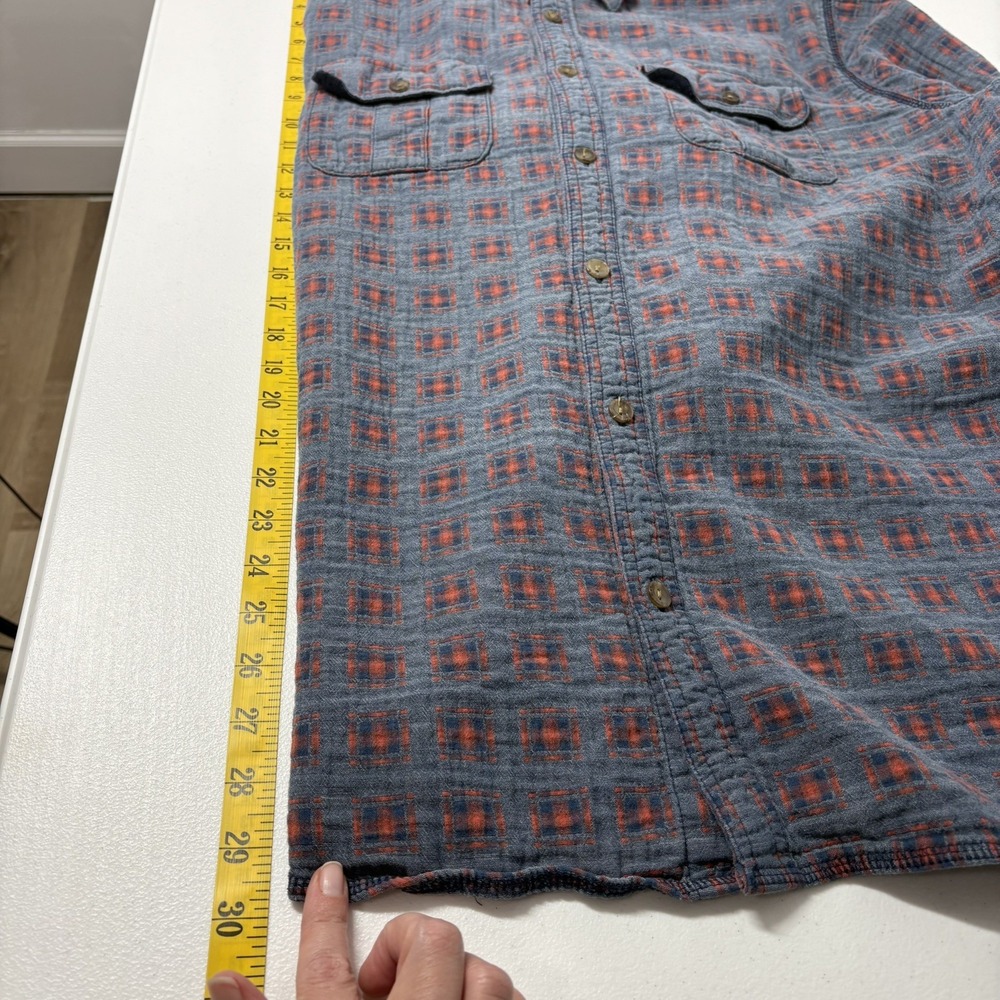 Carbon2Cobalt Men Long Sleeve Camp Shirt Size LT Blue Red Square Outdoors Casual - Picture 9 of 9